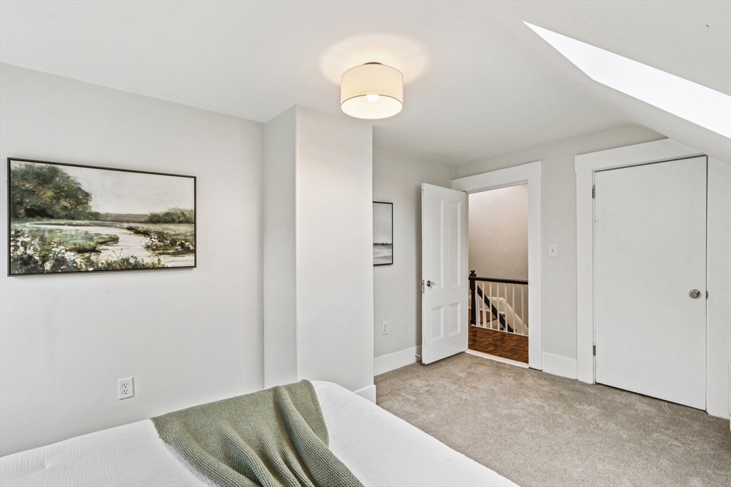20 Lake St # 2