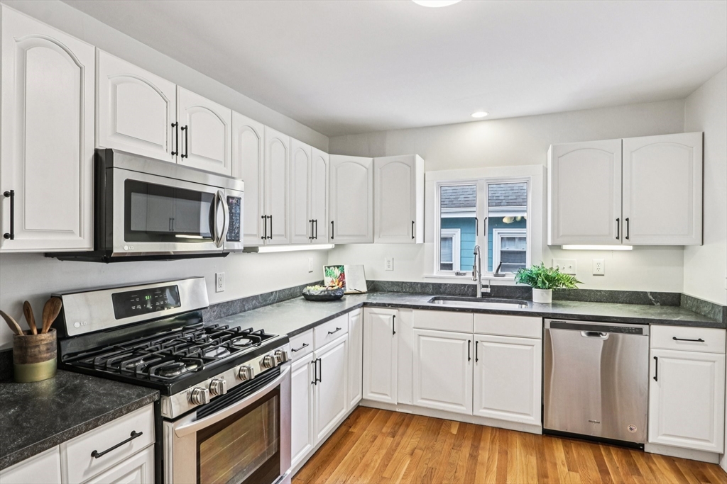 20 Lake St # 2