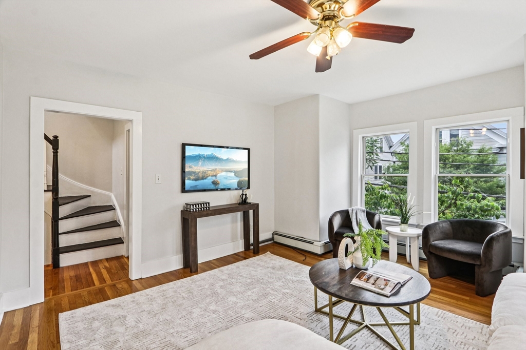 20 Lake St # 2