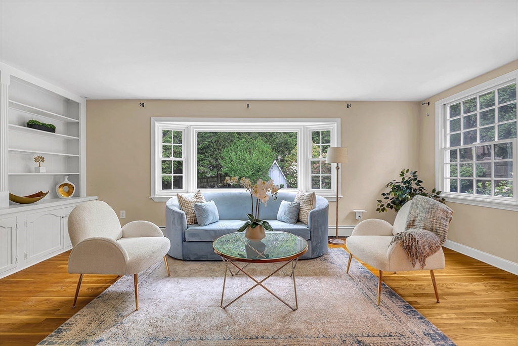 35 Circle Rd