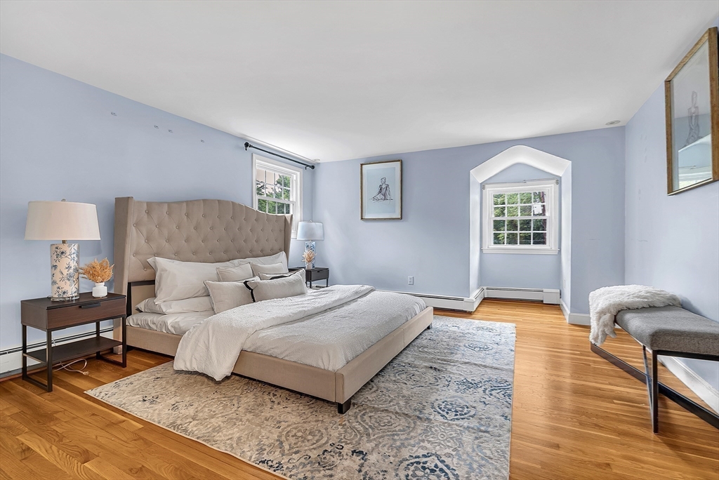 35 Circle Rd