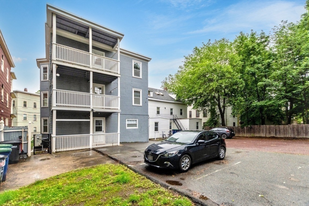 68 Line St # 2