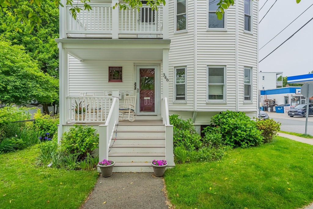 346 Trapelo Rd # 2