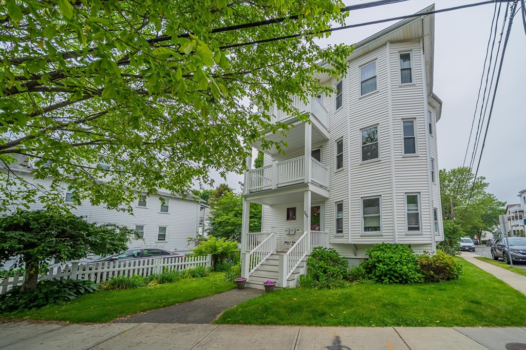 346 Trapelo Rd # 2