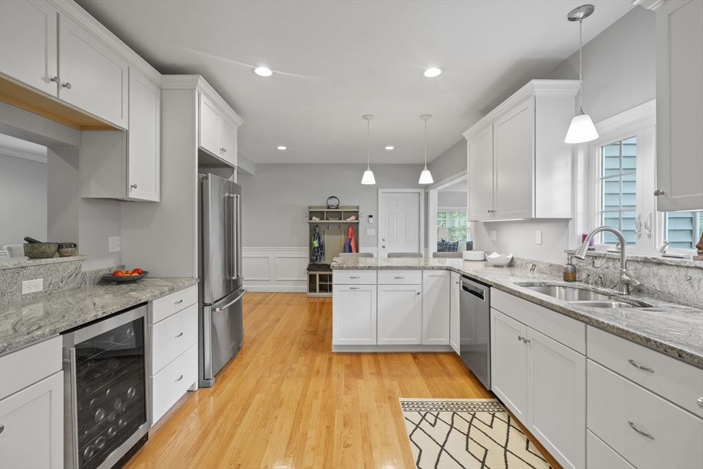 157 Brooks St
