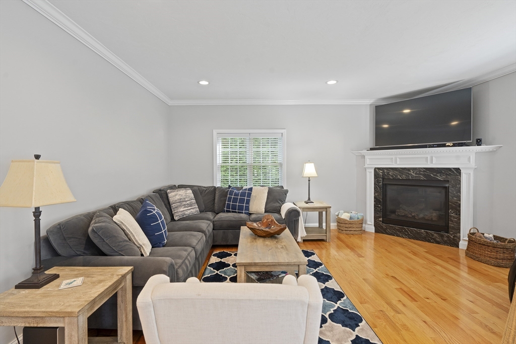 157 Brooks St