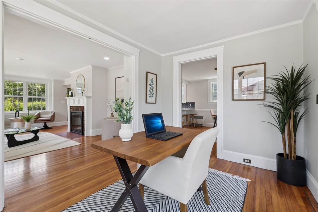 24 Brown St