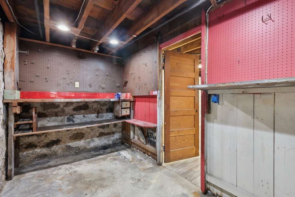 24 Brown St