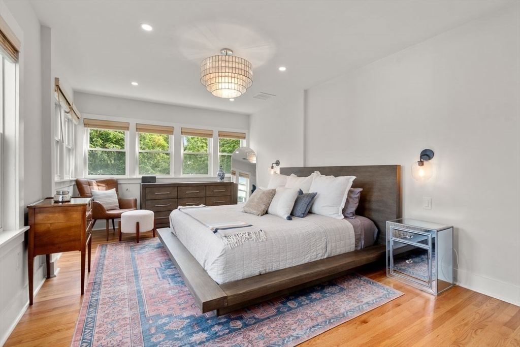 10 Silvey Pl # 3