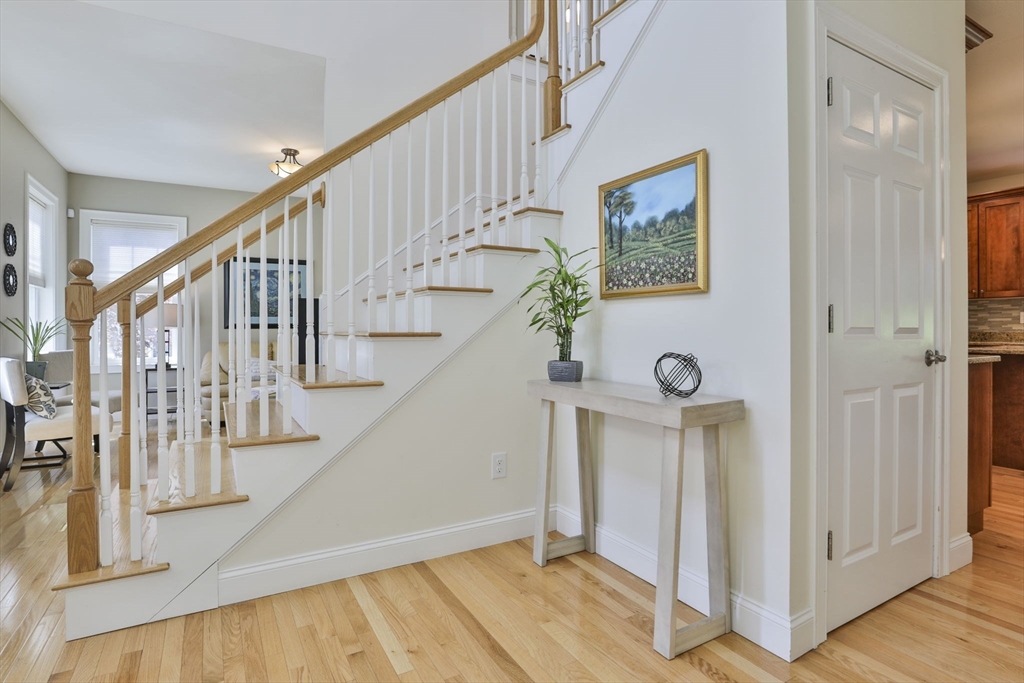 34 Winship Dr