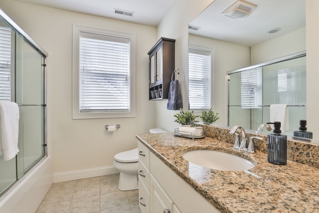 34 Winship Dr