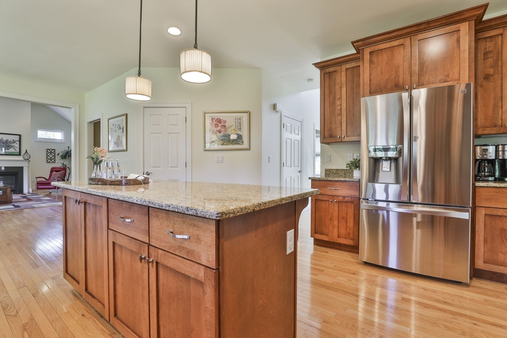 34 Winship Dr