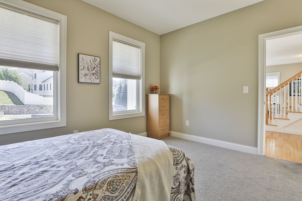 34 Winship Dr