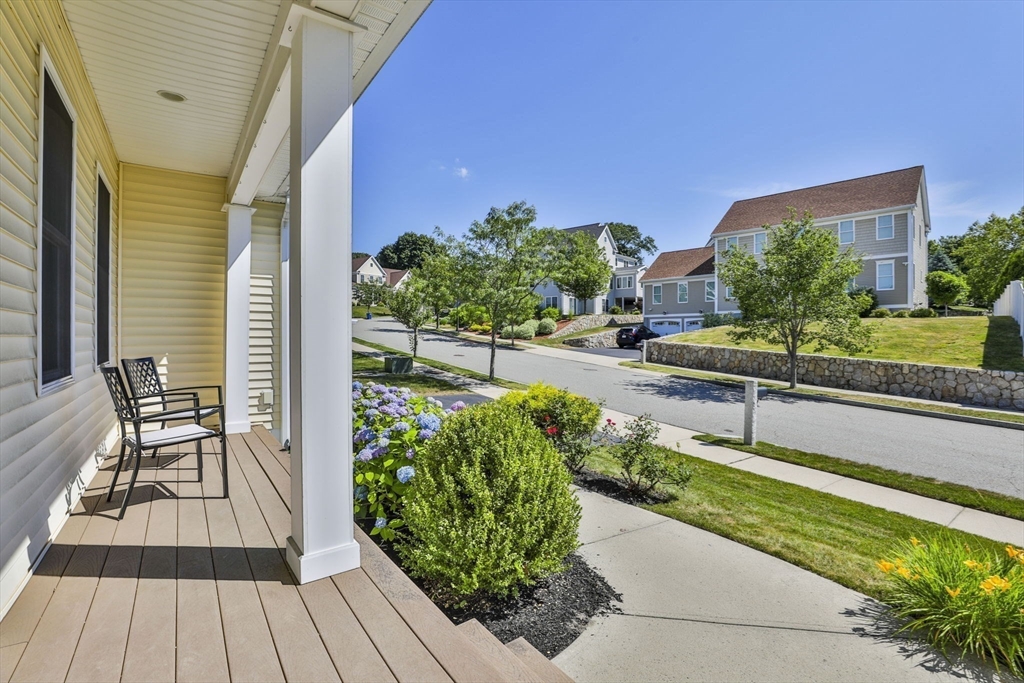 34 Winship Dr