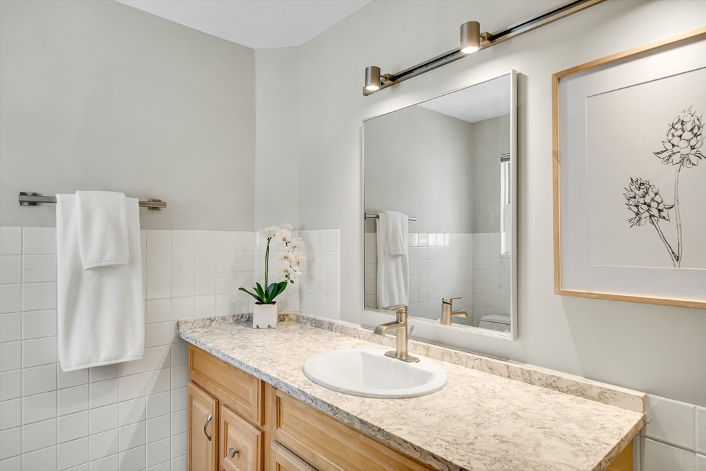 11 Chandler St # 2