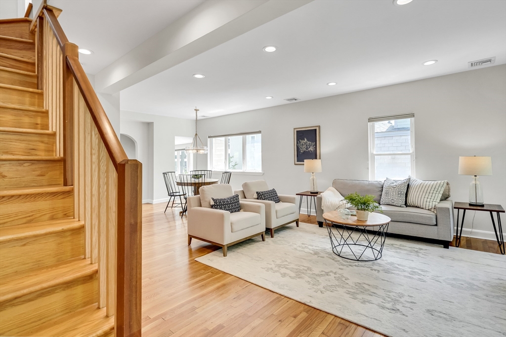11 Chandler St # 2