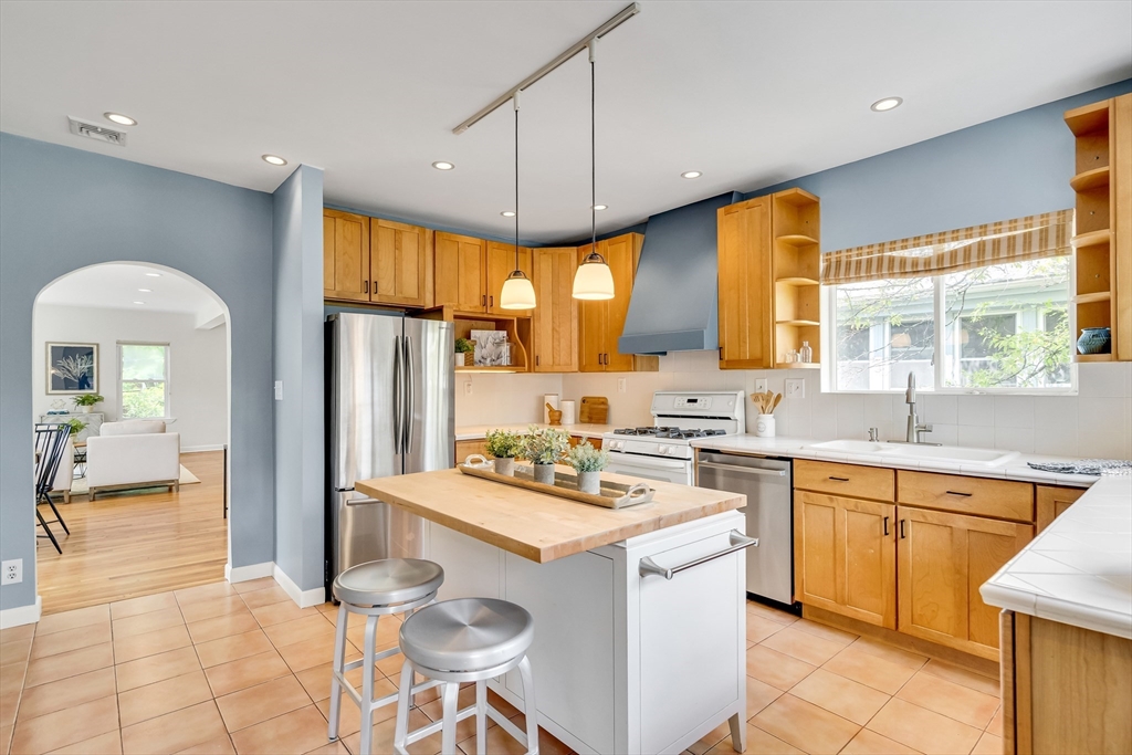 11 Chandler St # 2