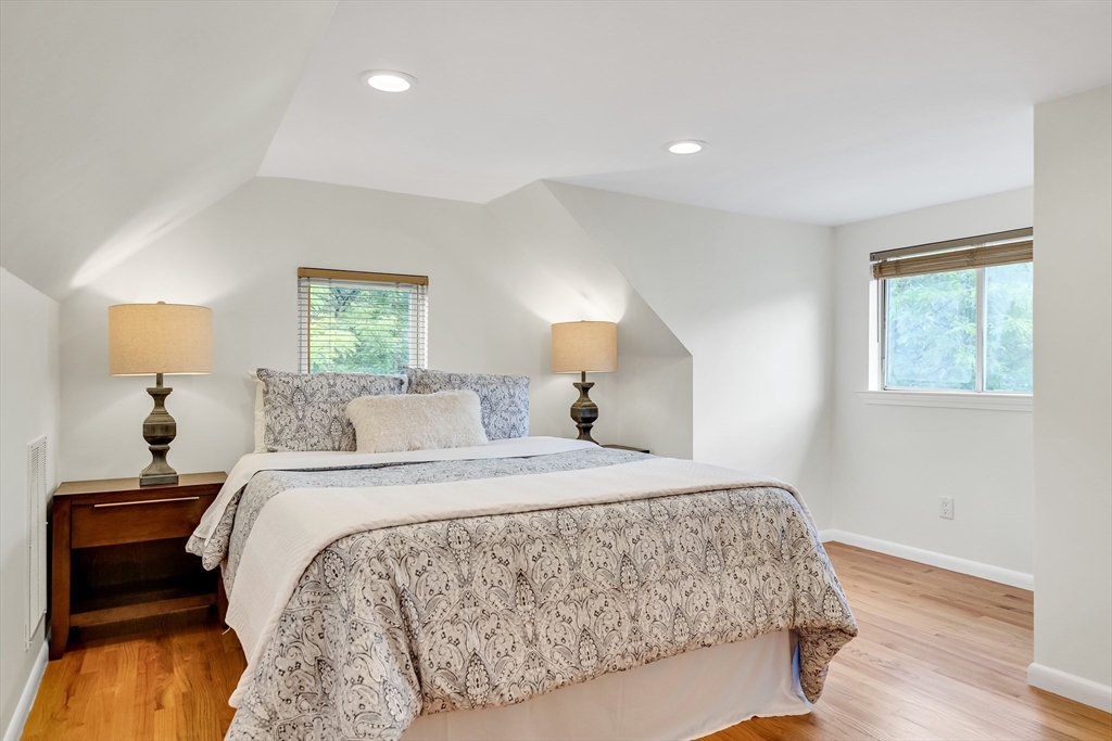 11 Chandler St # 2