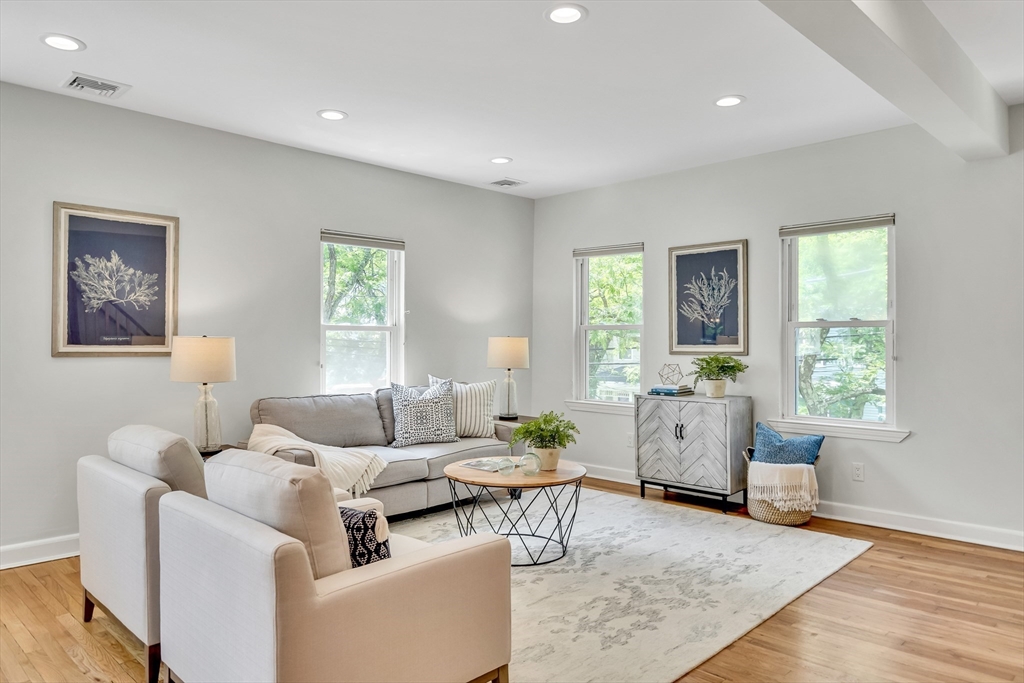 11 Chandler St # 2