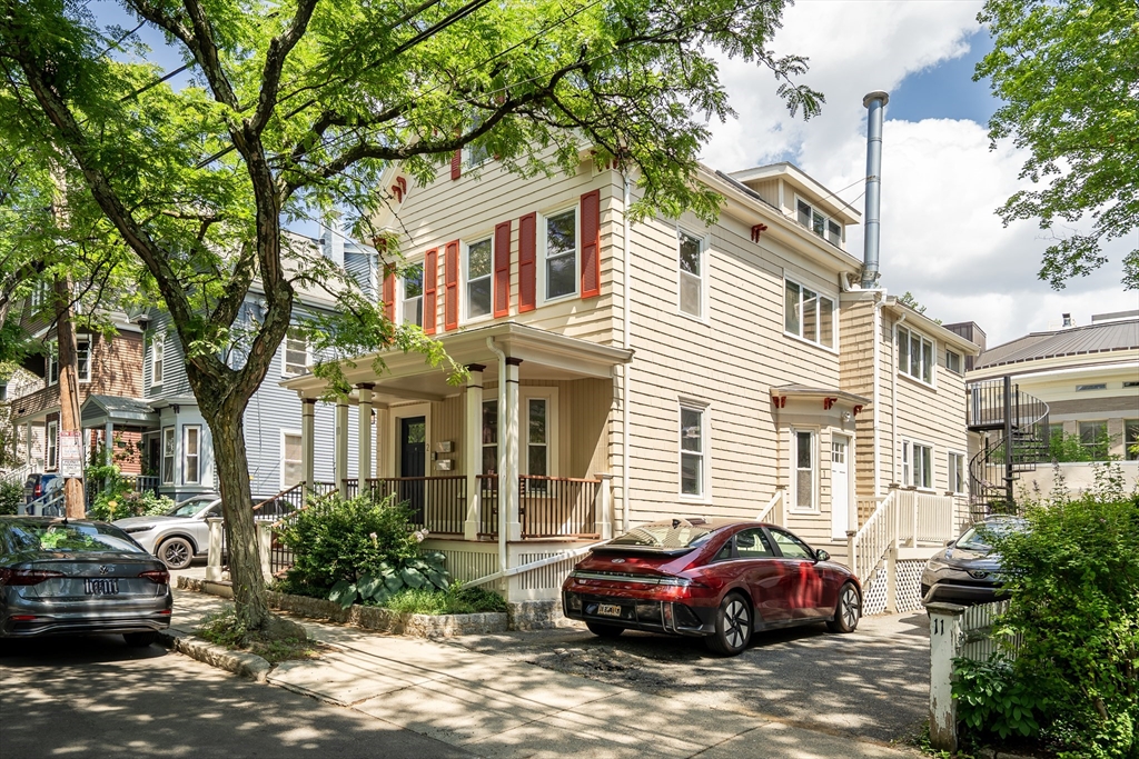 11 Chandler St # 2