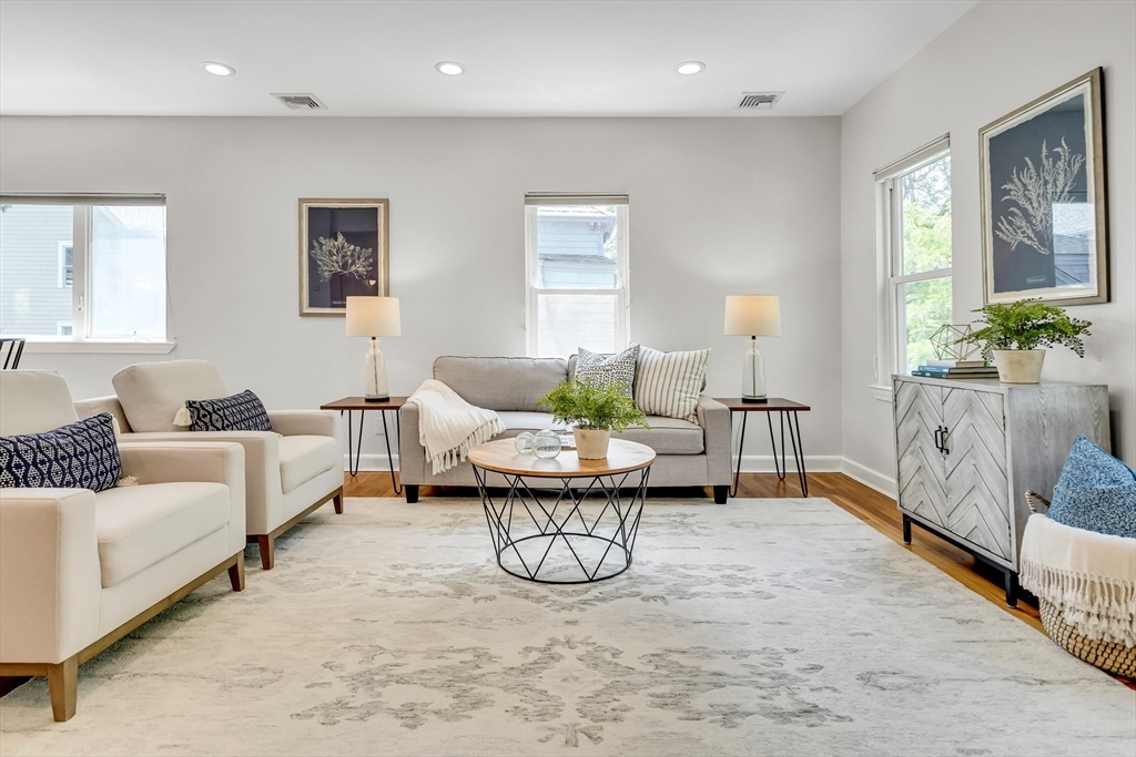 11 Chandler St # 2