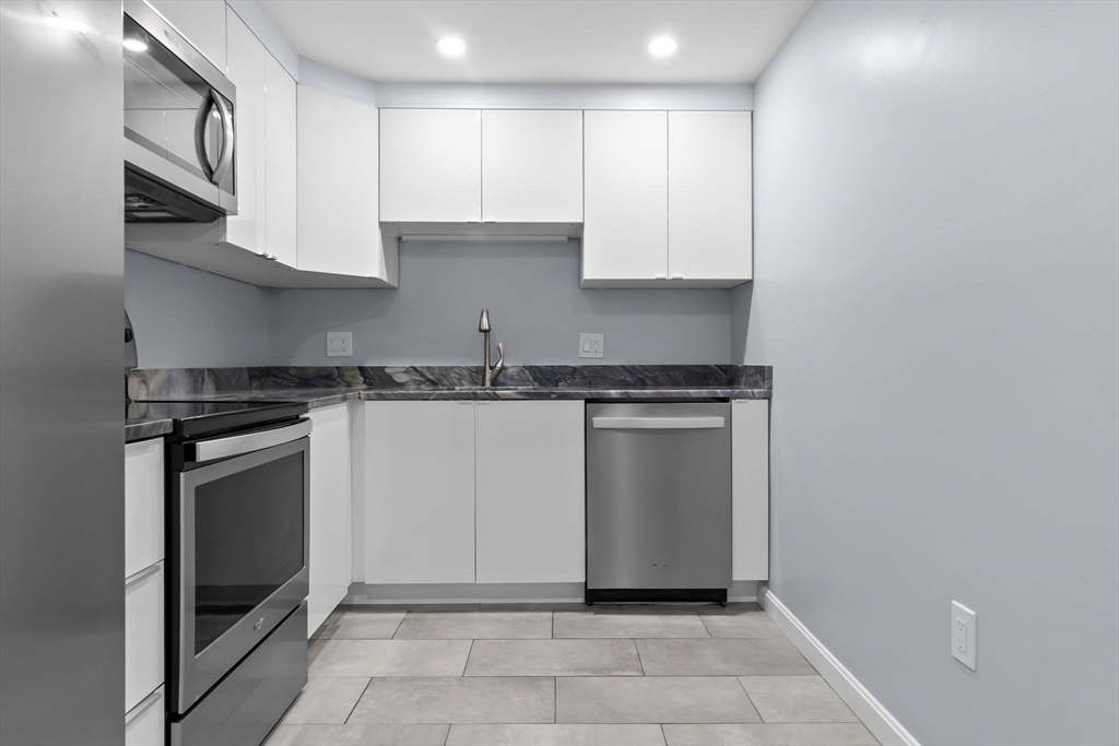 133 Franklin St # 503