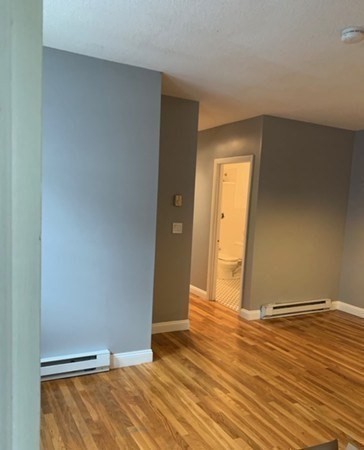 379 Meridian St # 202