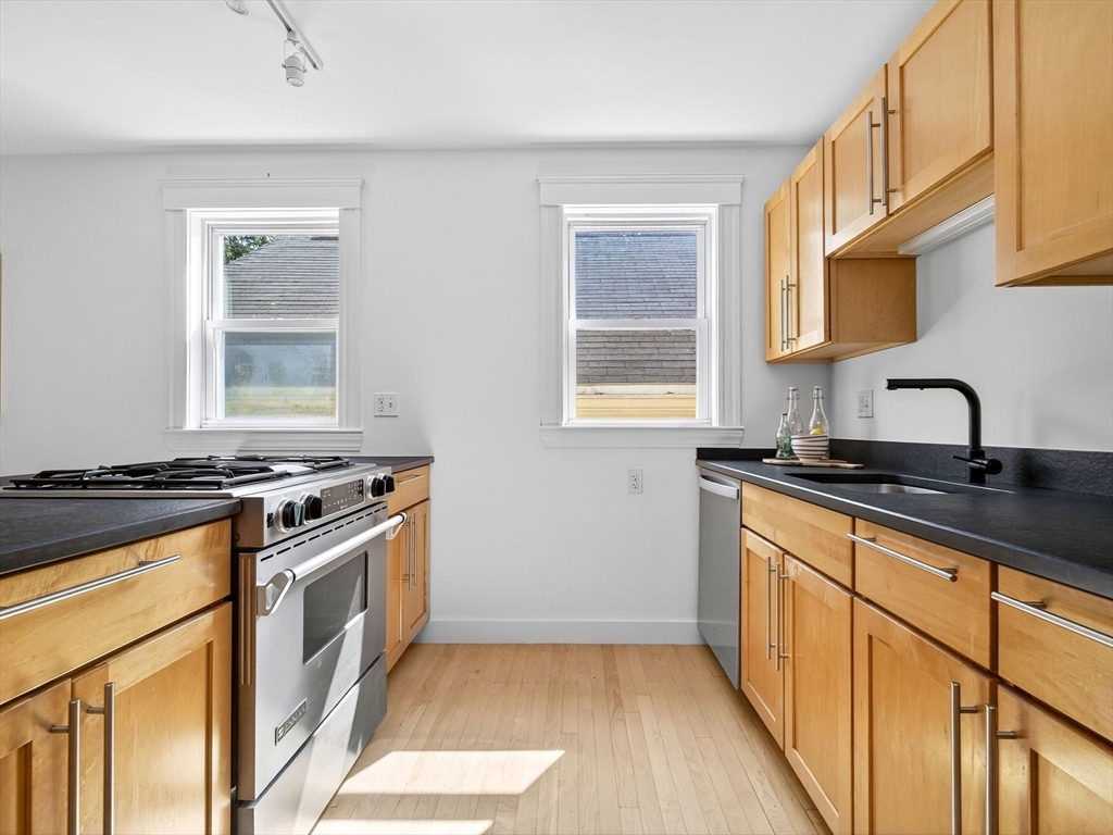 17 Linden Avenue # 2
