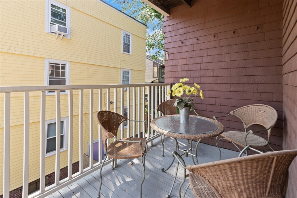 70 Hammond St # 2