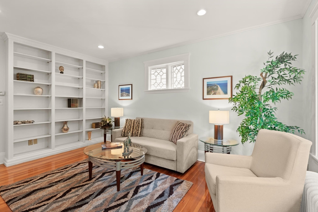 70 Hammond St # 2