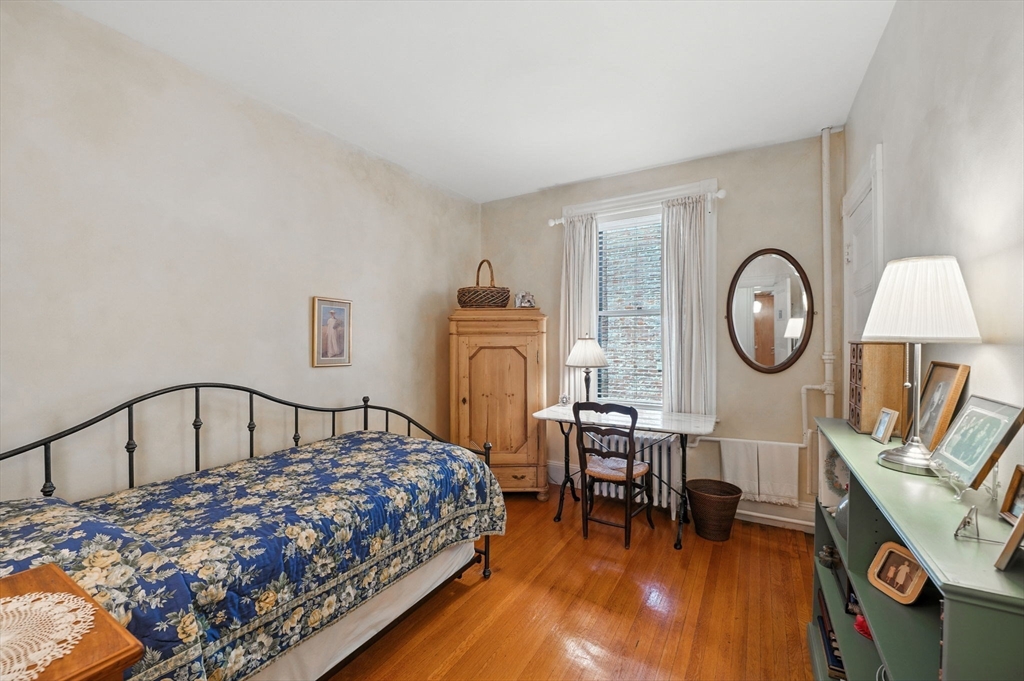 26 Hurlbut Street # 3