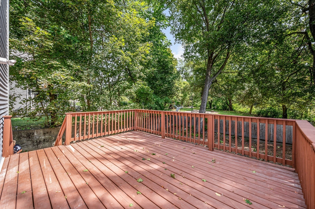 17 Swains Pond Ave