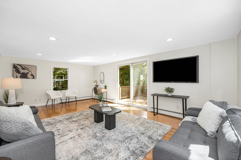 17 Swains Pond Ave