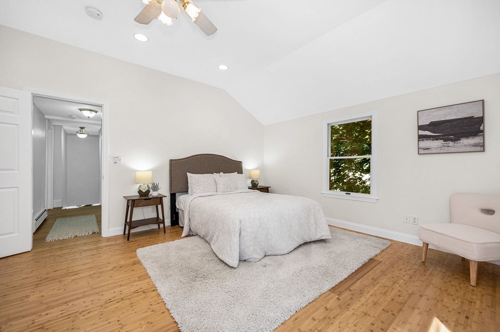 17 Swains Pond Ave