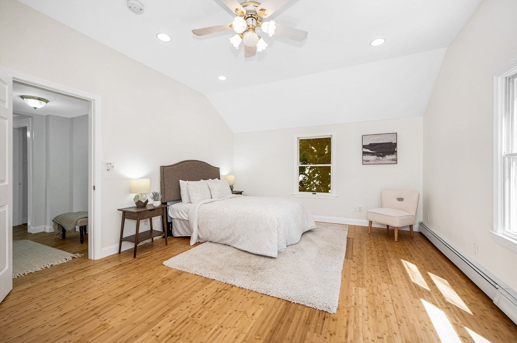17 Swains Pond Ave