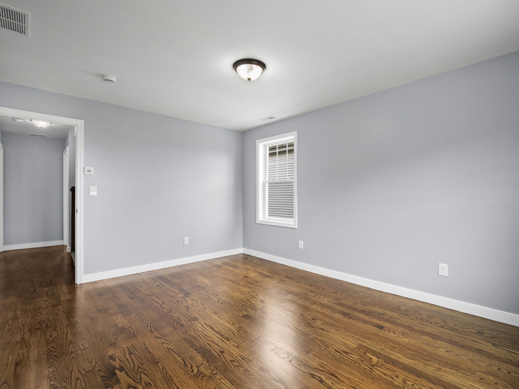 257 Aiken Ave