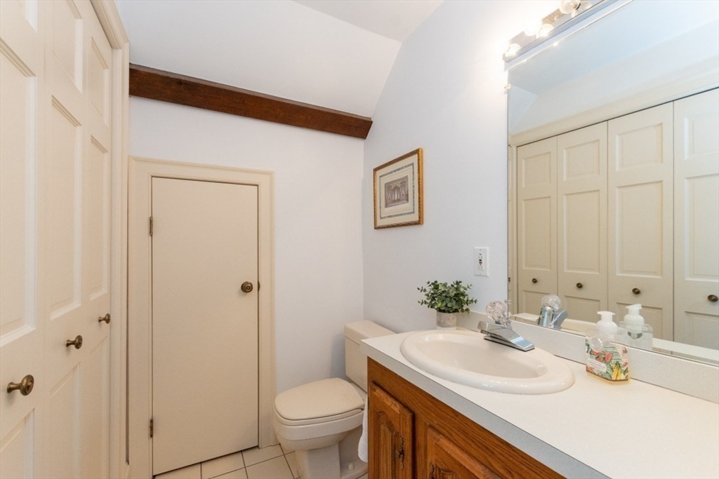 115 Washington St # 3D