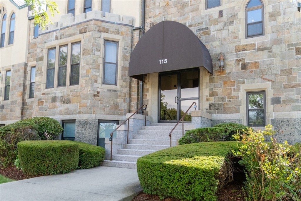 115 Washington St # 3D