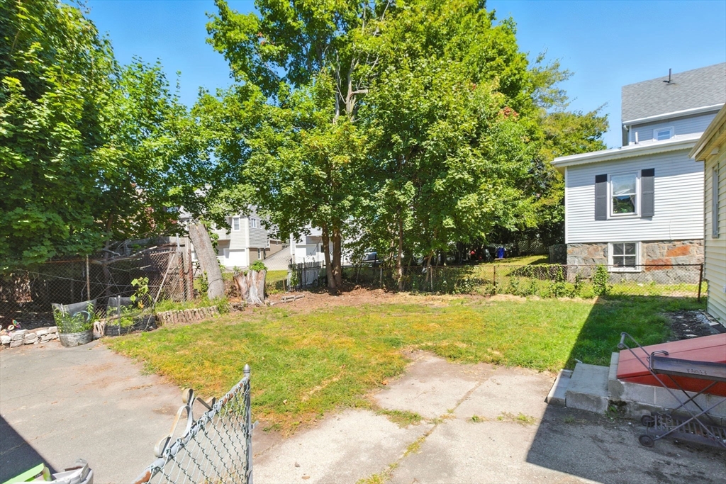 55 Warren Ave