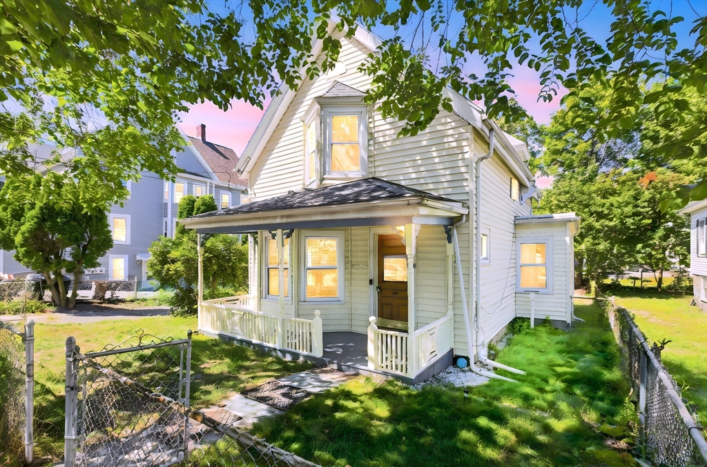 55 Warren Ave