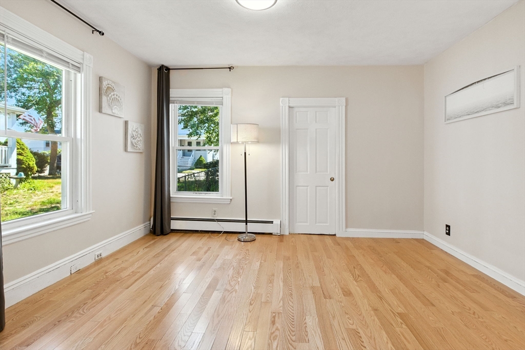 55 Warren Ave