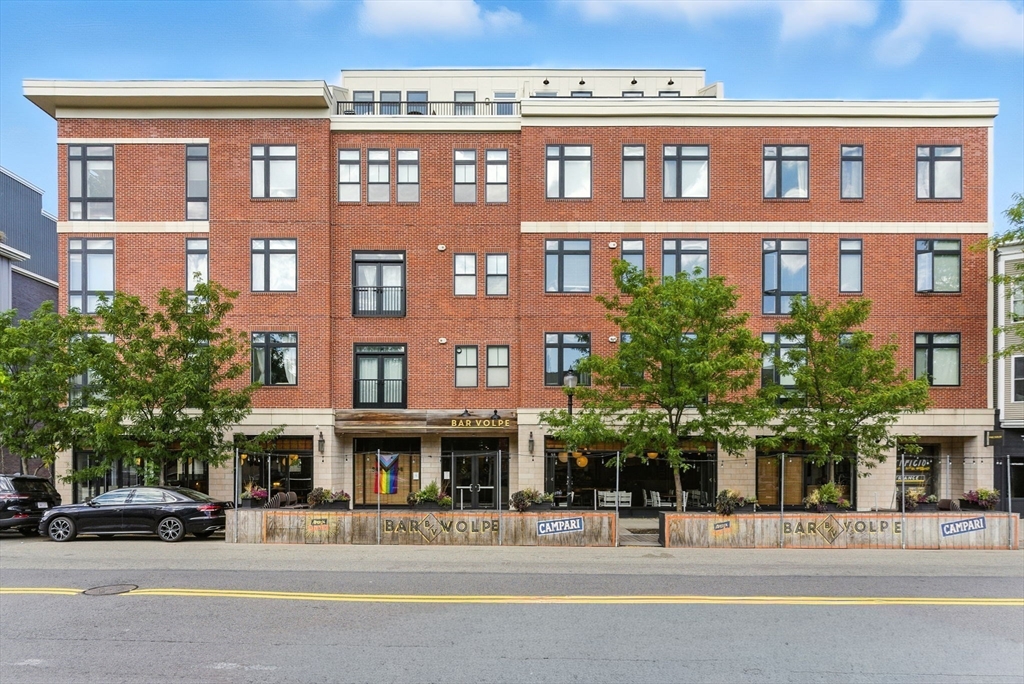 170 W Broadway # 410