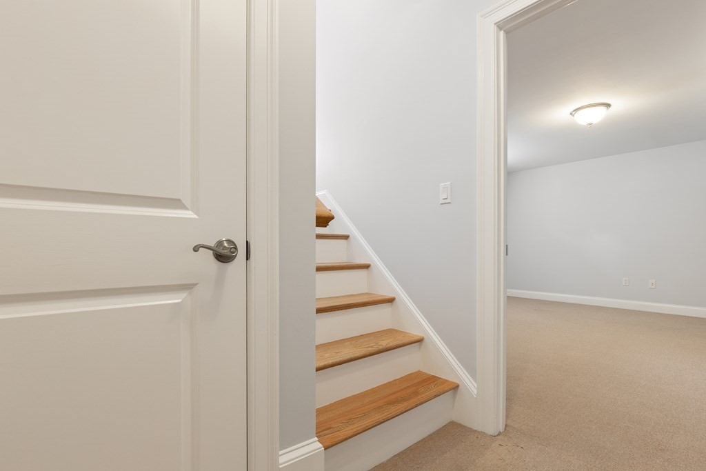 54-60 Holton St # 58