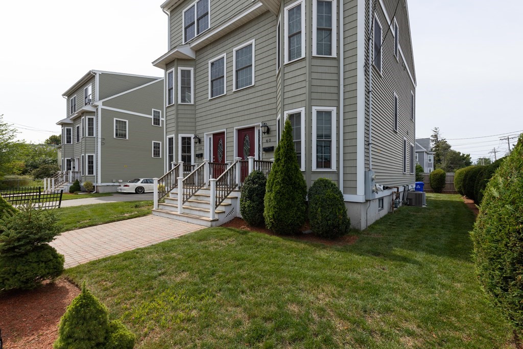 54-60 Holton St # 58