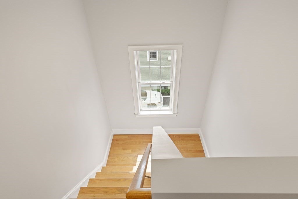 54-60 Holton St # 58