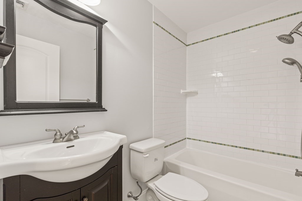 54-60 Holton St # 58