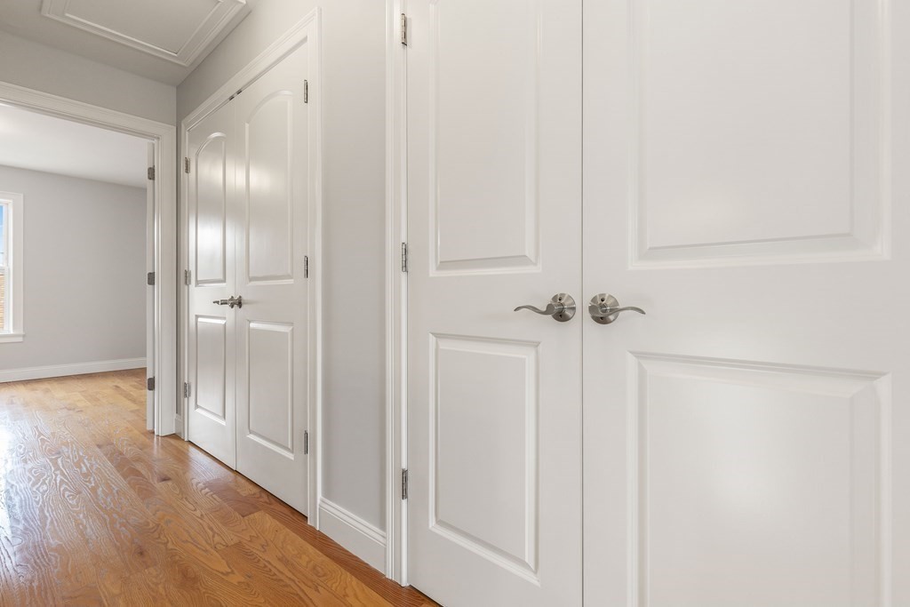 54-60 Holton St # 58
