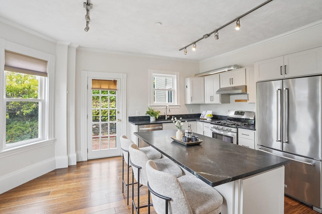 24 Boston Street # 1