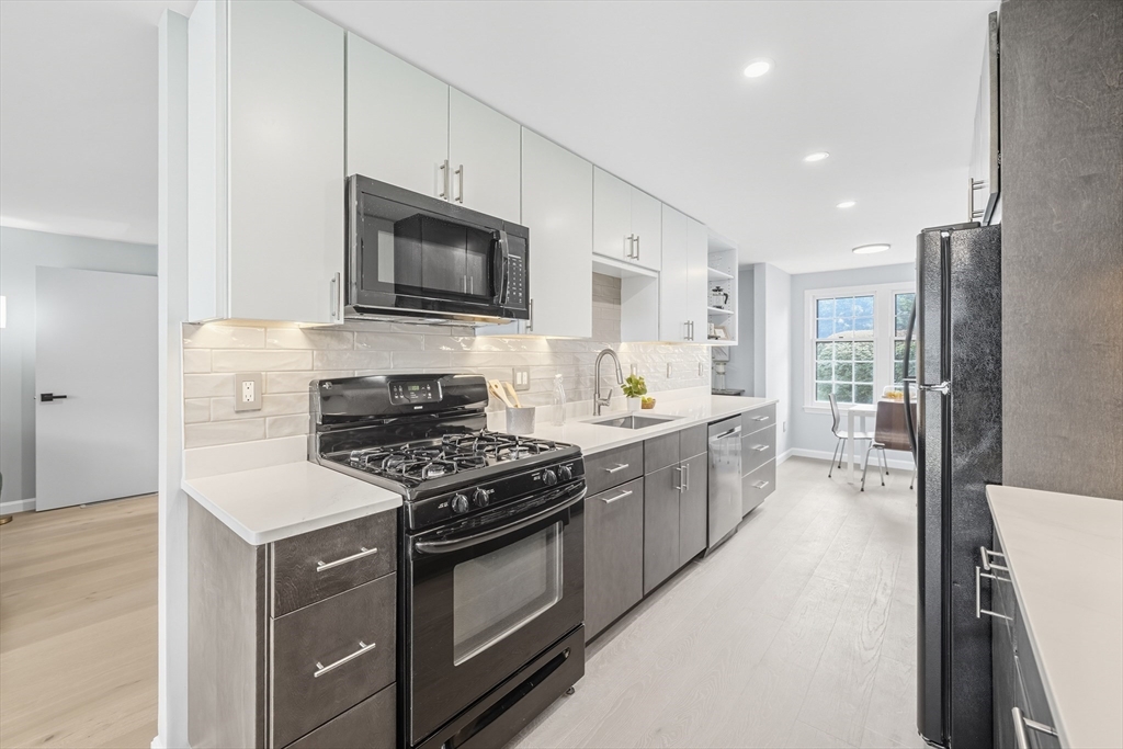 261 Apache Way # 261