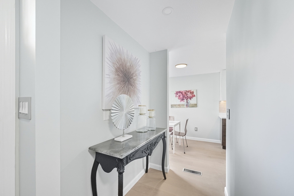 261 Apache Way # 261